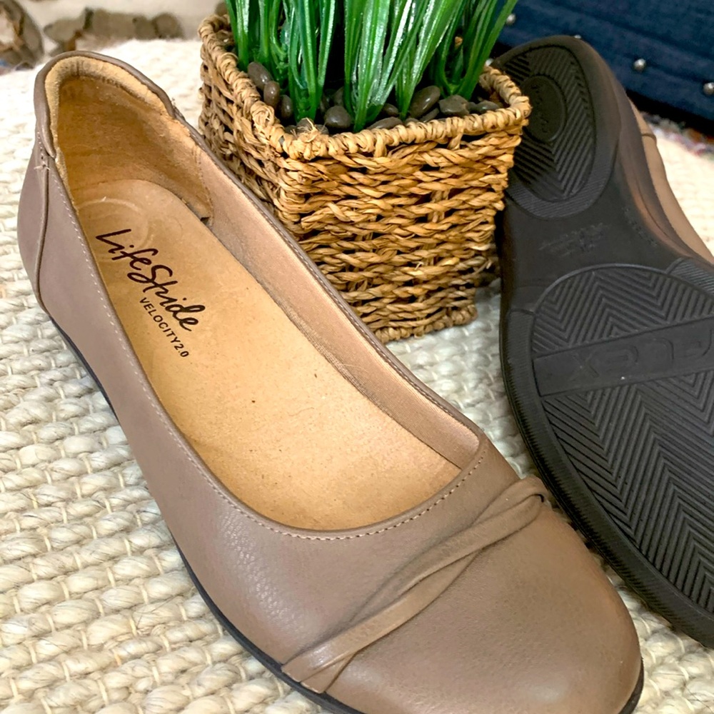 Life Stride - image 1